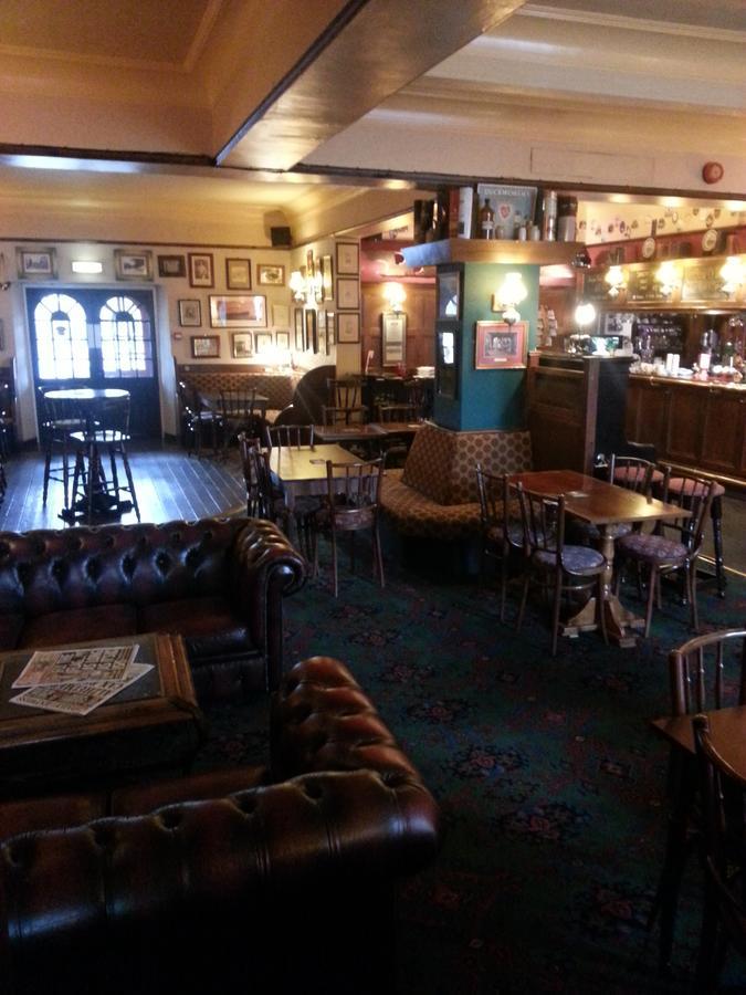 The Black Horse Hellifield Exterior photo